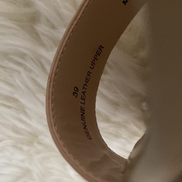 NWOT Kate and Mel Nude high heel - Picture 4 of 5
